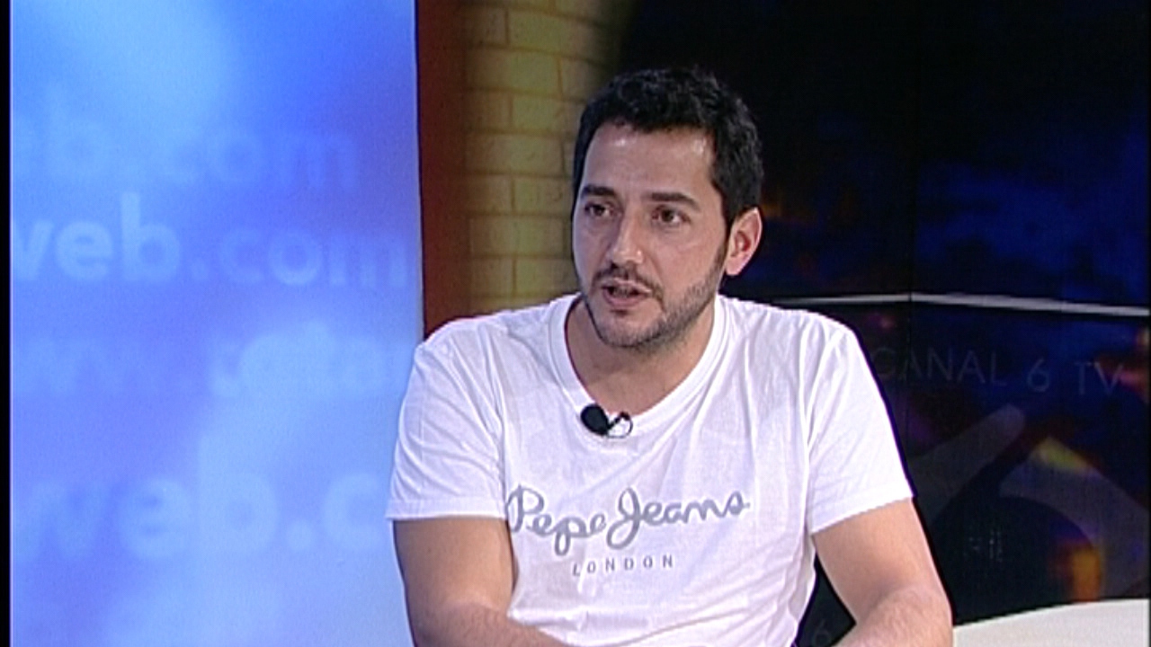 Entrevista en canal 6 Television Totana a Pedro Antonio Megal concejal del Partido socialista sobre actualidad politica.